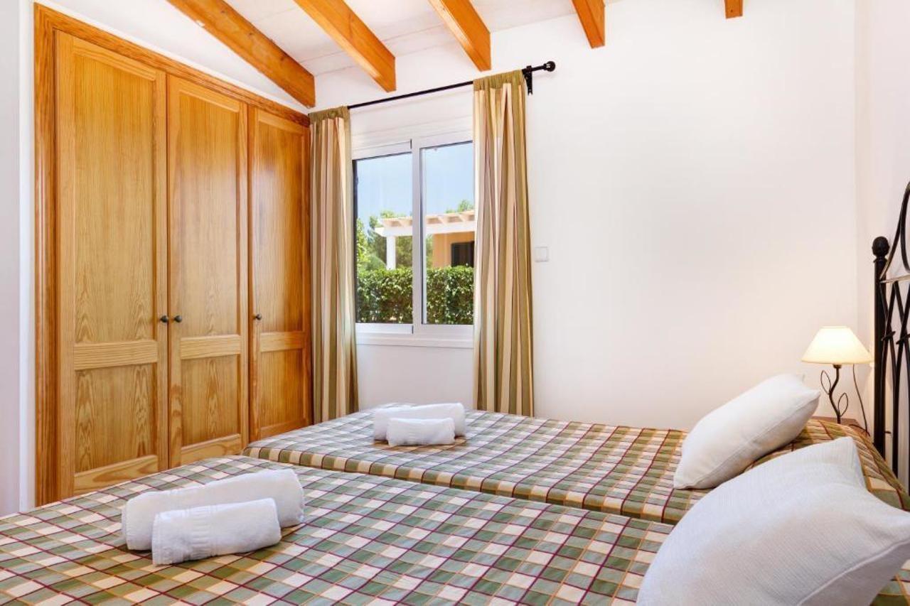 Villas Menorca Sur Son Bou Exterior photo